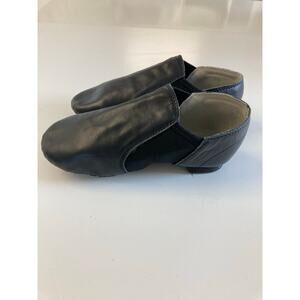 Amazon Kid’s Black Jazz Shoes Size 1.5